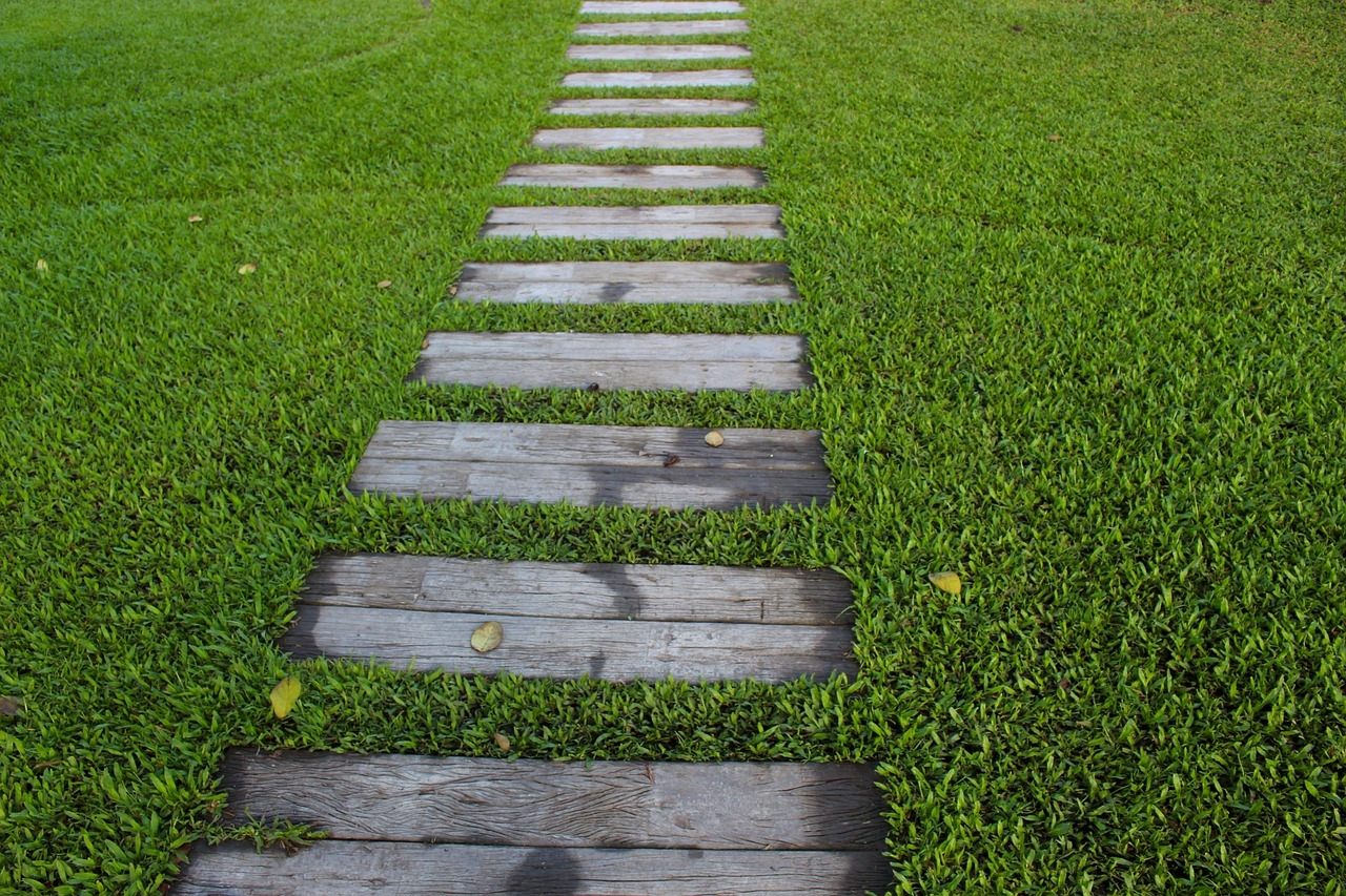 Bonita Springs Lawn Care Maintenance Cost